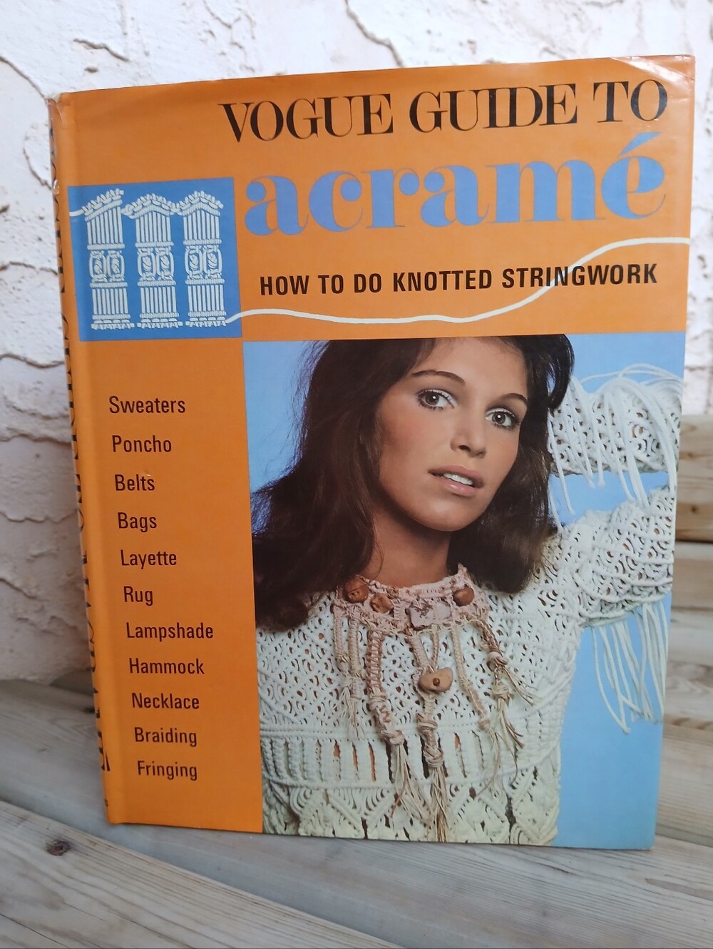 Vintage Vogue Guide to Macrame Hardcover Book with Illustrations 80 Pages 1972